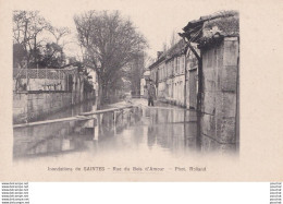 Delcampe - C15-17) SAINTES - INONDATIONS  DE  1904 -  RUE DU BOIS D' AMOUR- ANIMEE - HABITANT -  ( 2 SCANS ) - Saintes