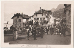 Delcampe - CPA Douanes Frontière Saint Gingolph (74),  La Queue Des Voitures  Au Passage  Hotel, Change ... Foule ...  Ed Cellard - Zoll