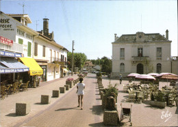 Delcampe - CPSM CAPBRETON La Nouvelle Place Et I'Hotel De Ville - Capbreton