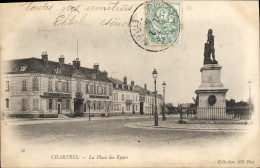 Delcampe - CPA Chartres La Place Des Epars - Chartres