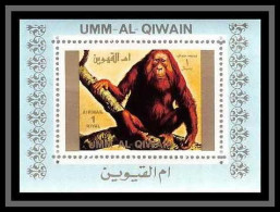 Delcampe - 0115/ Michel N°1532 Orang Utan Orang Outan Singe Monkey Ape Umm Al Qiwain Deluxe Blocs ** MNH - Singes