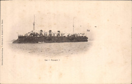 Delcampe - CPA Bateau De Guerre Le Friant - Guerra