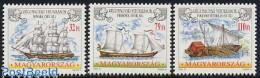 Delcampe - Hungary 1999 Ships 3v, Mint NH, Transport - Ships And Boats - Ungebraucht