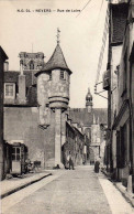 Delcampe - Nevers Rue De Loire - Nevers