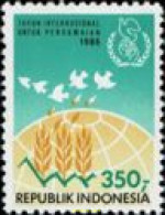 Delcampe - 715026 MNH INDONESIA 1986 AÑO INTERNACIONAL DE LA PAZ - Indonesia