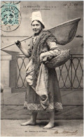 Delcampe - LA NORMANDIE - Types Et Costumes - Retour De La Pêche - Haute-Normandie