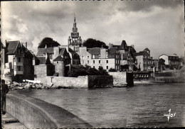Delcampe - CPSM Roscoff Les Maisons Du Port Dominees Par Le Clocher De Notre Dame De Croaz-bas - Roscoff