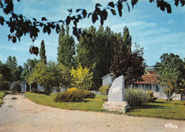 Delcampe - 16 MANSLE SQUARE DE VERDUN - Mansle