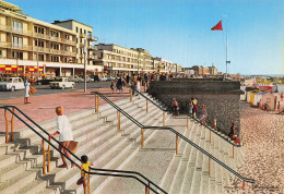 Delcampe - 62 BERCK PLAGE ESCALIER DE LA DIGUE ET L ESPLANADE - Berck