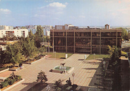 Delcampe - 95 GARGES LES GONESSE L HOTEL DE VILLE - Garges Les Gonesses