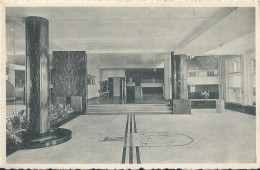 Delcampe - Tombeek - ( Overijse ) - Sanatorium Joseph Lemaire - Une Vue Du Hall - Overijse