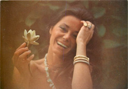 Delcampe - Carte Postale - Femmes - CPM - Voir Scans Recto-Verso - Poscard - Carta Postal -  Postkarte - Frauen