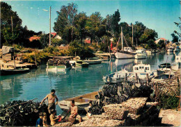 Delcampe - Carte Postale - Metiers - Ostréiculteur - La Tremblade - Le Canal - CPM - Voir Scans Recto-Verso - Poscard - Carta Posta - Pesca