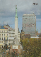 Delcampe - Latvija Riga Brīvības Piemineklis Un Viesnīca Pilsētas Arhitektūras #PBX331 - Lettland