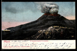 Delcampe - Cartolina Napoli, Il Vesuvio-Cratere In Eruzione - Napoli (Neapel)