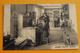 Delcampe - LESSINES  -  Usines PHILIPS  Belges -  Un Coin Des Laboratoires - Lessines