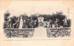 Delcampe - A778 France Lourdes 1901 Nouveau Calvaire Premiere Station Satues Postcard - Welt