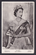 Delcampe - Vintage Postcard United Kingdom Britain Queen Elizabeth II Coronation Portrait - Königshäuser