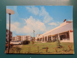 Delcampe - RENAULT 4 L TABAC - PKW