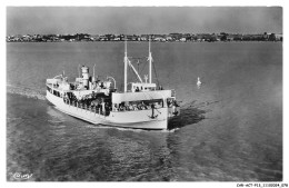 Delcampe - CAR-ACTP13-0939-33 - BLAYE - Le Bac Des Deux Rives - Vue Aerienne - Blaye
