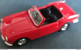 Delcampe - Triumph Spitfire 1962 Solido Hachette 1:43 - Solido