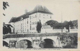 Delcampe - DOLE (Jura). - École Jeanne-d'Arc. - Edit. En Cliché Karrer - Dole