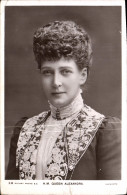 Delcampe - CPA HM Queen Alexandra - Case Reali