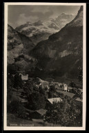 Delcampe - AK Grindelwald, Dorfansicht Im Bergtal Mit Gletschern - Grindelwald