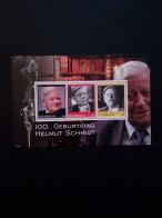 Delcampe - ÖSTERREICH BLOCK 100. GEBURTSTAG HELMUT SCHMIDT 2018 POSTFRISCH POSTPREIS 2,04 € - Sellos Privados