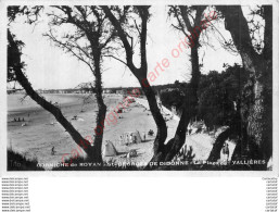 Delcampe - 17.  Corniche De ROYAN à SAINT GEORGES DE DIDONNE . Plage De VALLIERES . - Royan