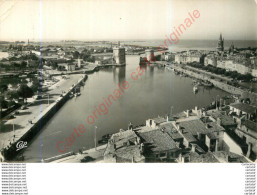 Delcampe - 17.  LA ROCHELLE .  Vue Générale Du Port . - La Rochelle