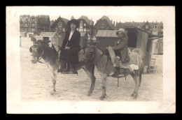Delcampe - ANIMAUX - ANES - PROMENADE SUR LA PLAGE - CARTE PHOTO ORIGINALE - Esel