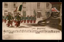 Delcampe - PUZZLES - MILITAIRES - AU DRAPEAU - Regimente