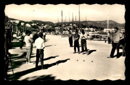 Delcampe - SPORTS - PETANQUE - UNE PARTIE A BANDOL - Boule/Pétanque