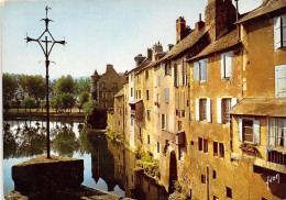 Delcampe - ESPALION La Croix Surmontant Le Pont Vieux Et Les Vieilles Maisons Baties En Surplomb 27(scan Recto-verso) MA1853 - Espalion