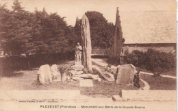 Delcampe - [-5%] FRANCE - BRETAGNE - PLOZEVET (Finistère) - Monuments Aux Morts De La Grand - Bretagne