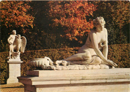 Delcampe - CPSM Versailles Le Parc Parterre De Latone La Nymphe A La Coquille (Coysevox) - Versailles