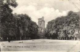 Delcampe - CPA Vire La Place Du Chateau - Vire
