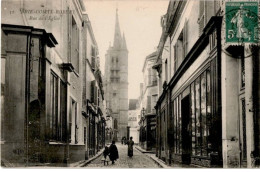 Delcampe - BRIE-COMTE-ROBERT: Rue De L'église -  état - Brie Comte Robert