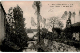 Delcampe - BRIE-COMTE-ROBERT: Ancien Château - Très Bon état - Brie Comte Robert