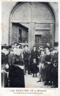 Delcampe - 87 / LES EMEUTES DE LIMOGES / LA PORTE DE LA PRISON DEFONCEE - Limoges