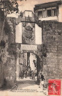 Delcampe - ESPAGNE - Fontarrabie - Entrée Principale - Arche - Animé - BR - CPA - Guipúzcoa (San Sebastián)