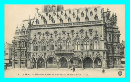 Delcampe - A828 / 497 62 - ARRAS Facade De L'Hotel De Ville Vue De La Petite Place - Arras