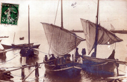 Delcampe - 34 / CETTE / TRES JOLIE CARTE PHOTO / ARRIVEE DES BATEAUX - Sete (Cette)