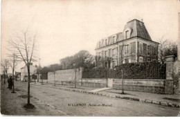 Delcampe - VILLENOY: Rue Et Bâtiment - Très Bon état - Villenoy