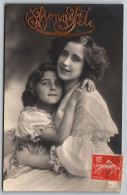 Delcampe - 2384, Enfants, Portrait D'enfant, Fillette Avec Sa Maman, Little Girl - Abbildungen