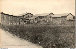 Delcampe - 28 AUNEAU - Vue Partielle Du Camp Militaire - Auneau
