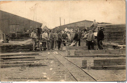 Delcampe - 28 AUNEAU (PLI) Carte Postale Ancienne [REF/19943] - Auneau