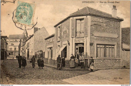 Delcampe - 28 EPERNON - La Rue Du Grand Pont - Epernon