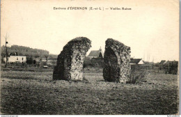 Delcampe - 28 EPERNON - Les Vieilles Ruines - Epernon